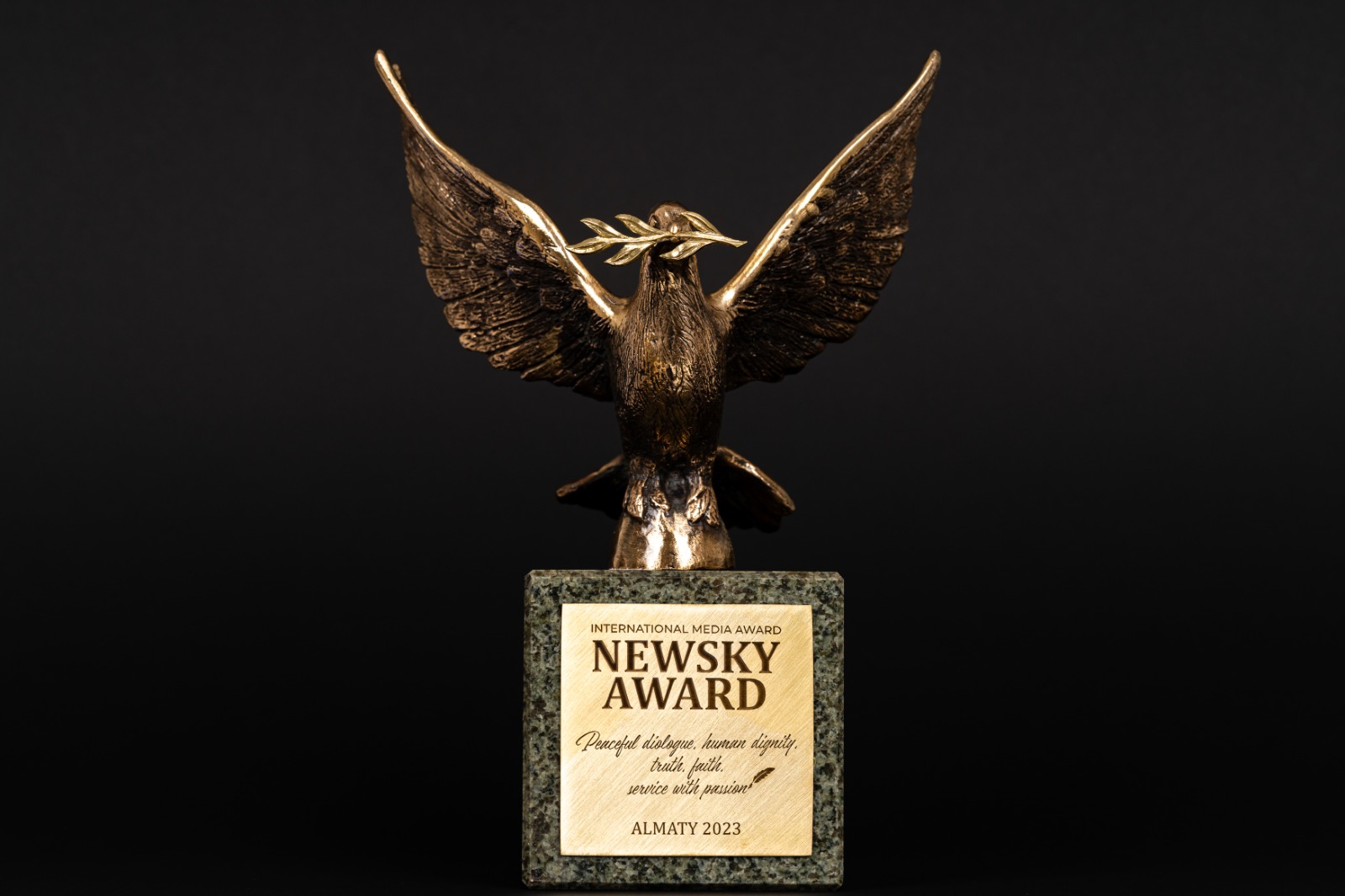NEWSKY AWARD 2023<br />
